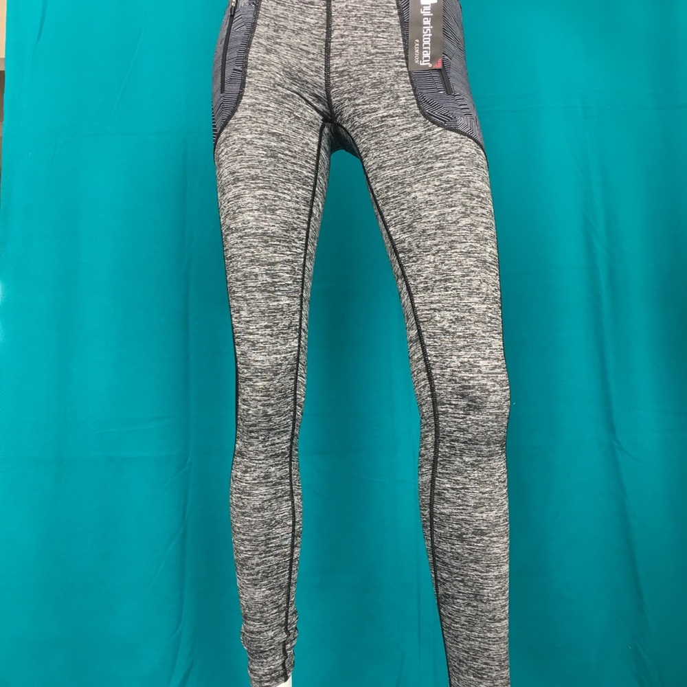 Stylish leggings